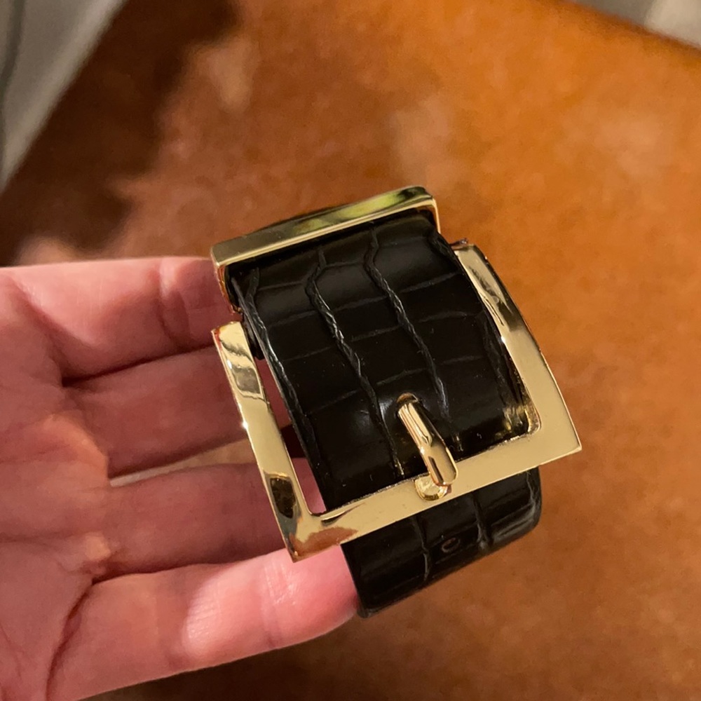 Buckle bracelet imitation alligator. NWOT.